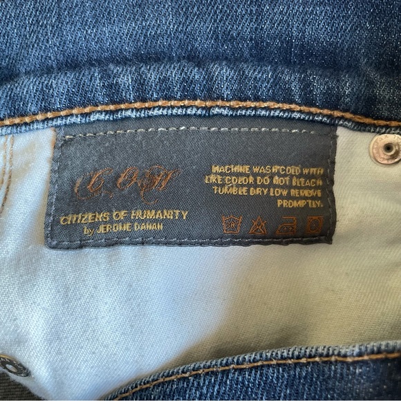 Citizens of Humanity Amber Medium Rise Bootcut Jean • Size 27 - Picture 15 of 16